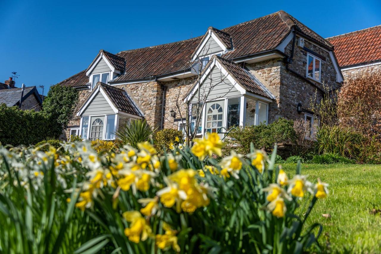Valley Farm Holiday Cottages Аксминстър Екстериор снимка